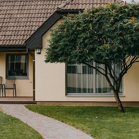 Garden Brīvdienu mājas Cesis